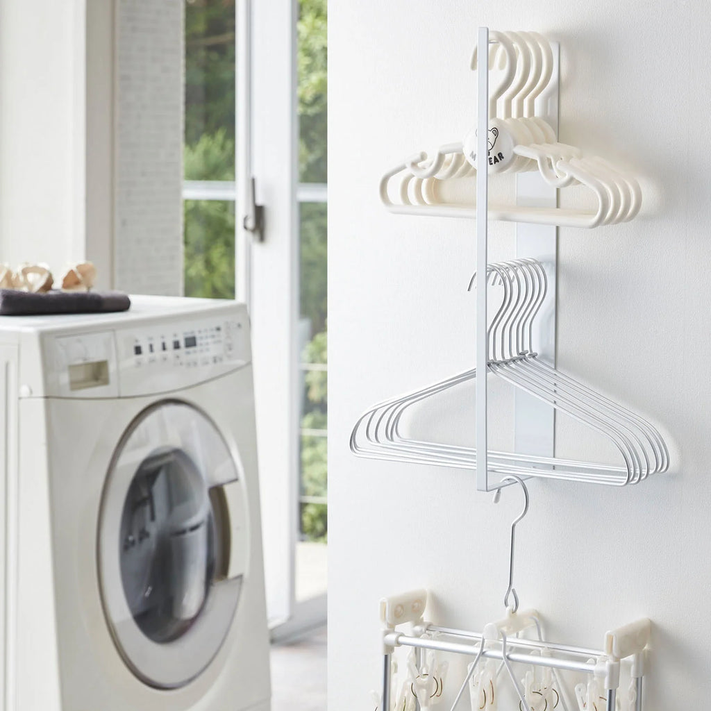 Magnet Clothes Hanger Storage Rack Tower