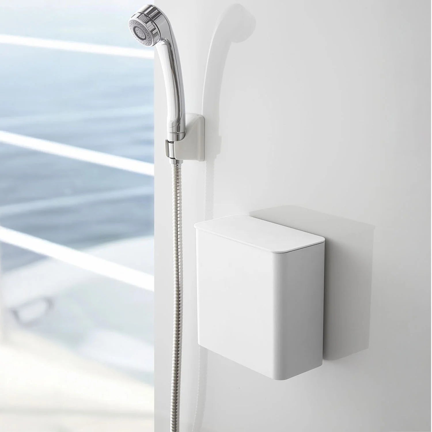 Magnet Capsule Detergent Storage Tower