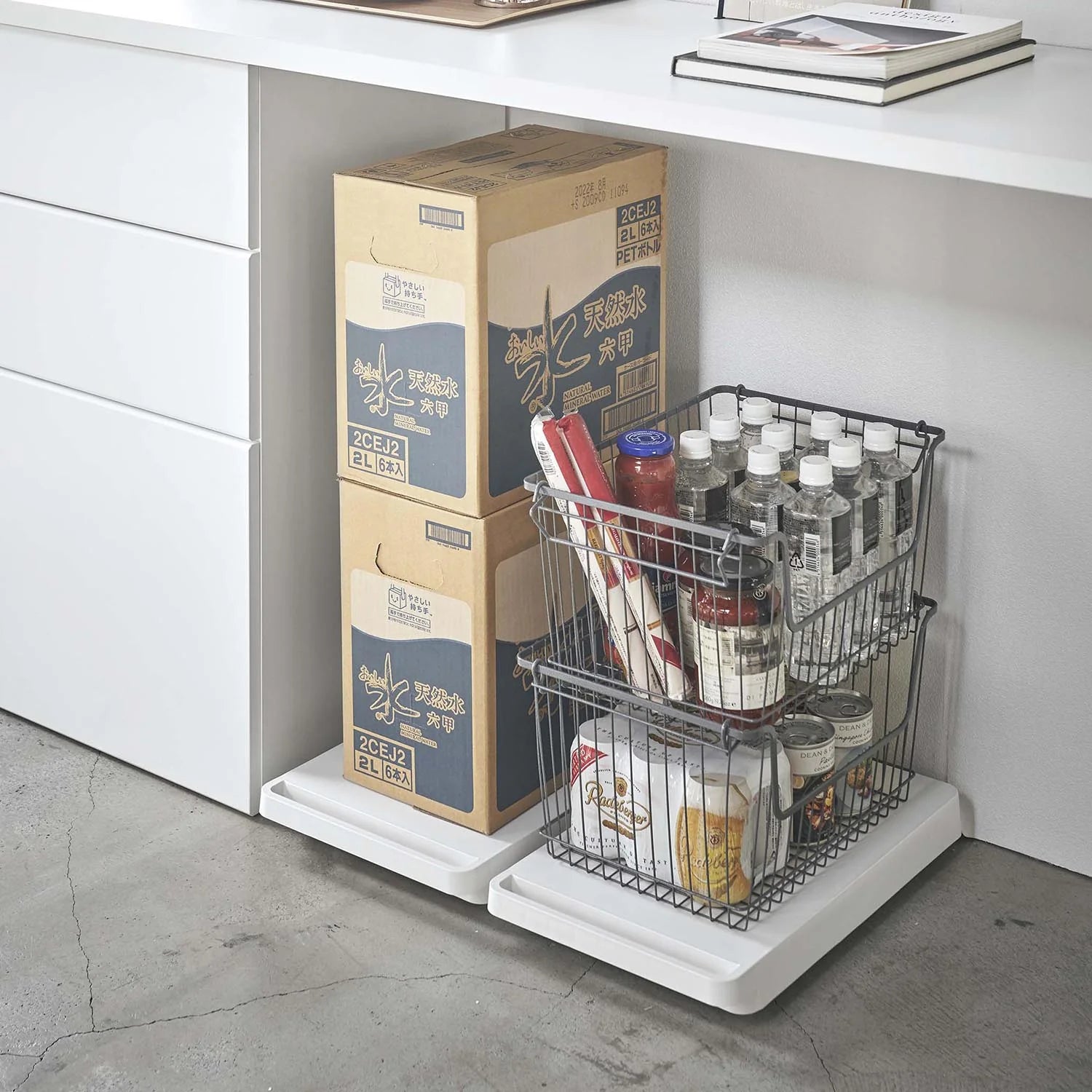 Mobile pedestal tower