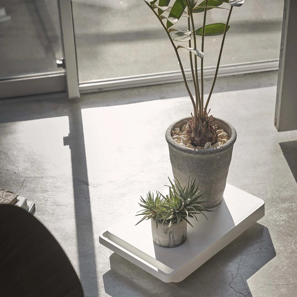 Mobile pedestal tower