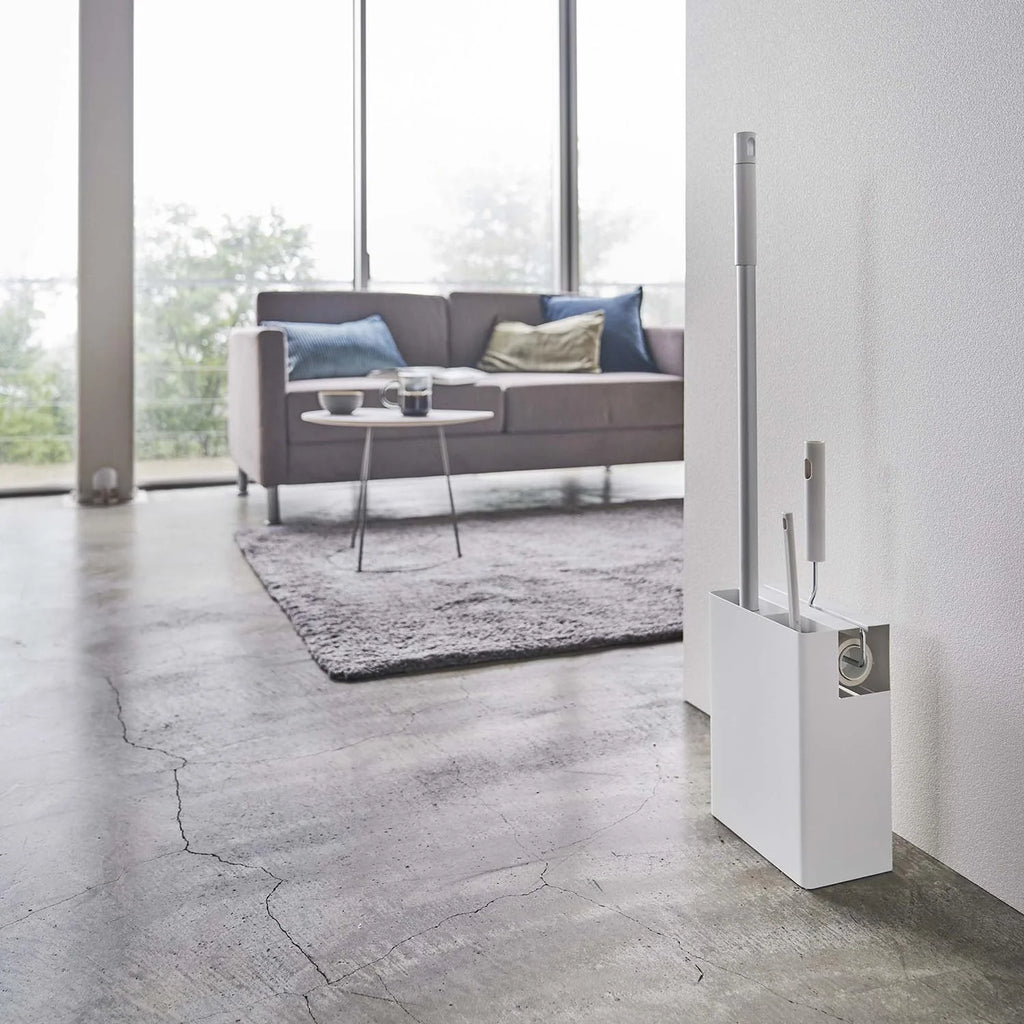 Cleaning tool storage stand tower