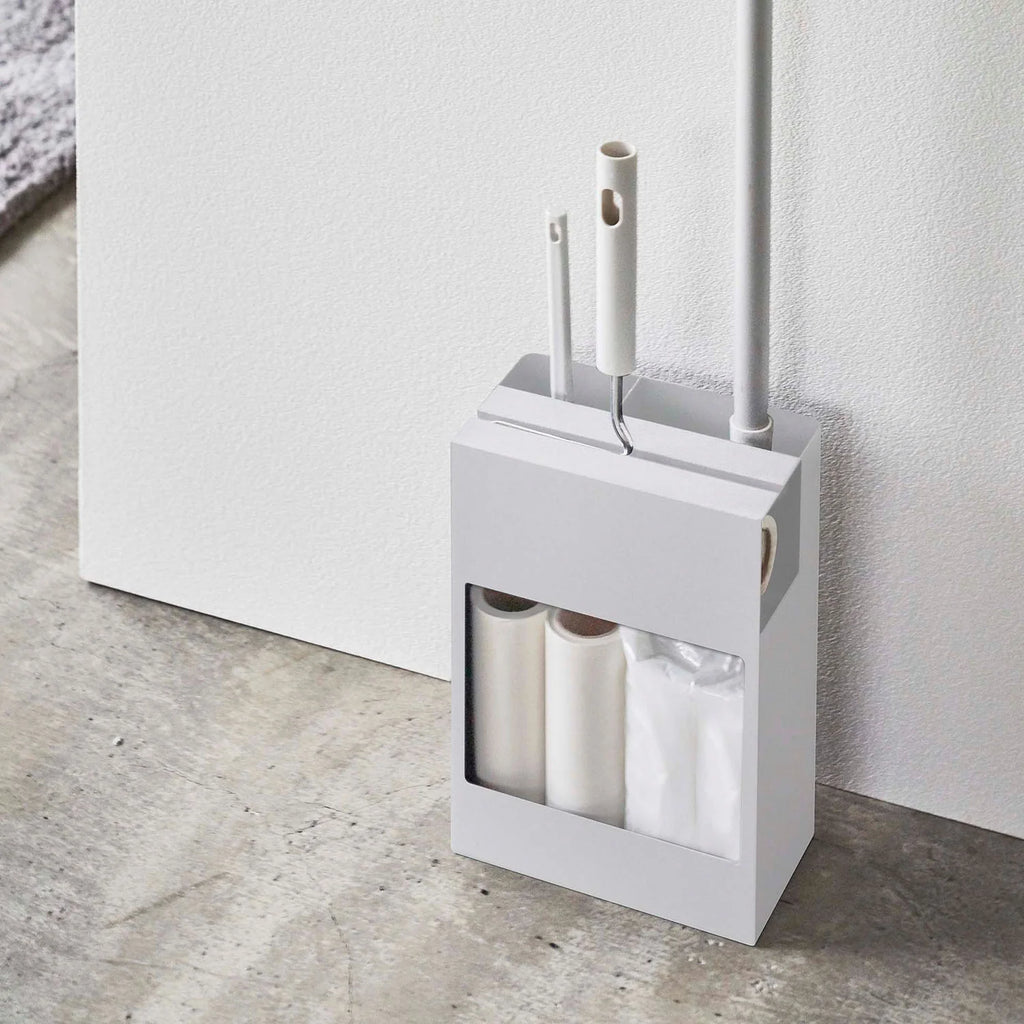 Cleaning tool storage stand tower