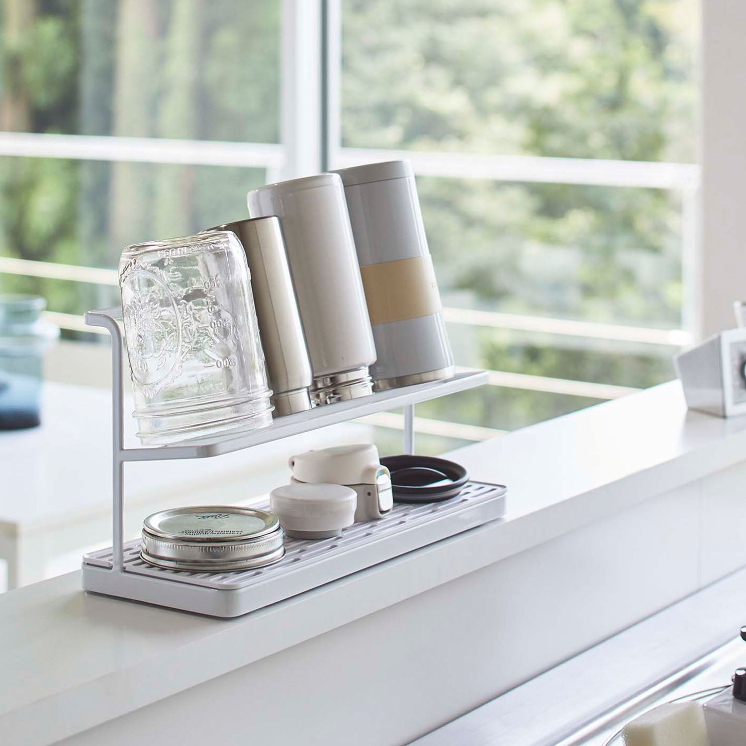 Wide bottle drying rack tower